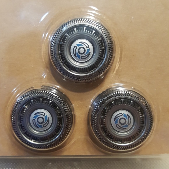 Philips Norelco Shaving Heads 7000 Series SH70 - Picture 4 of 5